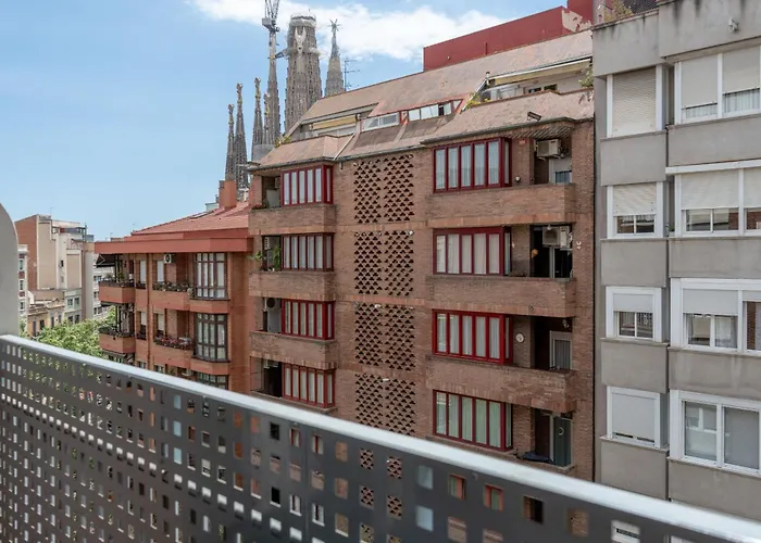 Ola Living Sagrada Familia